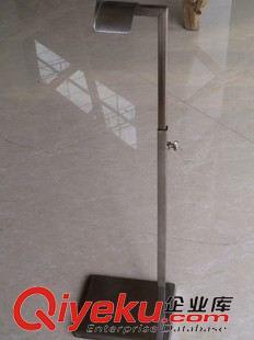 掛包架 廣州服裝貨架廠家供應不銹鋼掛包架、電鍍掛包架、噴漆掛包架圖片|掛包架 廣州服裝貨架廠家供應不銹鋼掛包架、電鍍掛包架、噴漆掛包架產品圖片由佛山市三水區(qū)豐固五金制品公司生產提供-